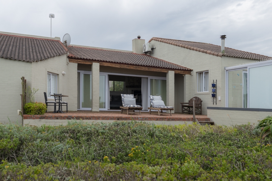 4 Bedroom Property for Sale in Myburgh Park Western Cape